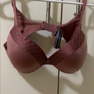 Victoria’s Secret Blush Nude Bra